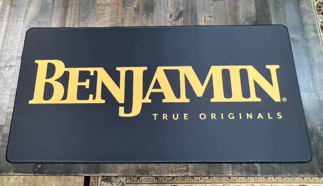 Benjamin Work Mat 16X32